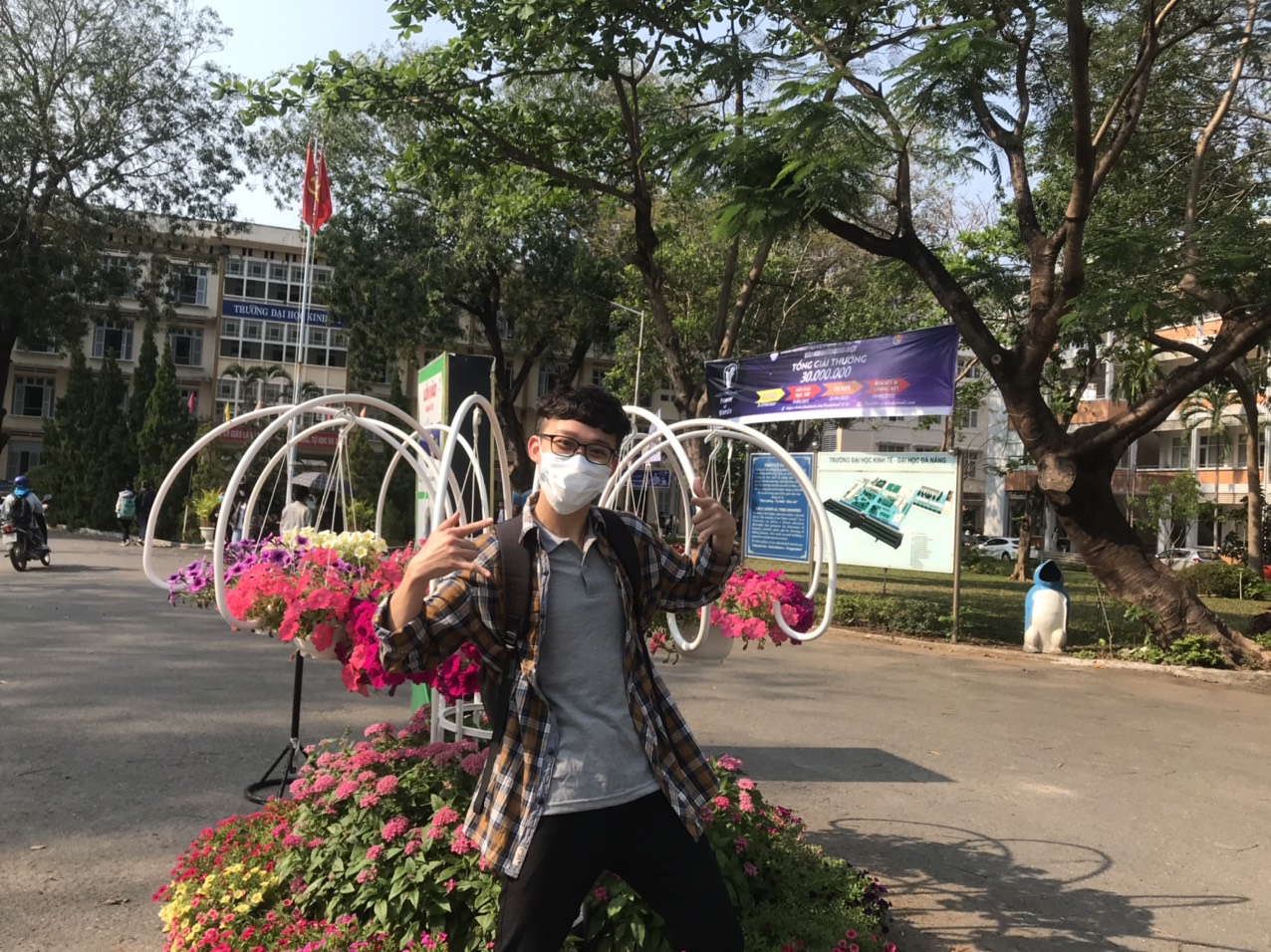 Yêu Đà Nẵng, nhớ Hà Nội: Một hành trình ý nghĩa thời sinh viên